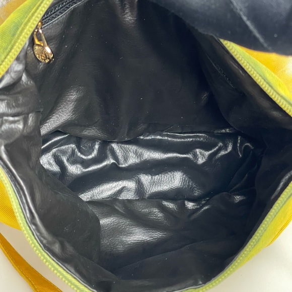 Vintage RARE Fendi Ombré Green and Yellow Canvass with Gold Chain Strap - Picture 11 of 15